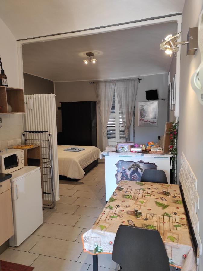 Cinecasa Di Andrea E Cristina Apartment Turin Luaran gambar